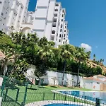 Appartement Penthouse Mit Private Dachterrasse Und Blick Auf Meer, Berge ,hafen